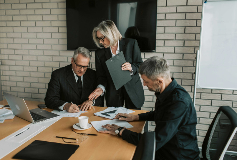 Commercial litigation